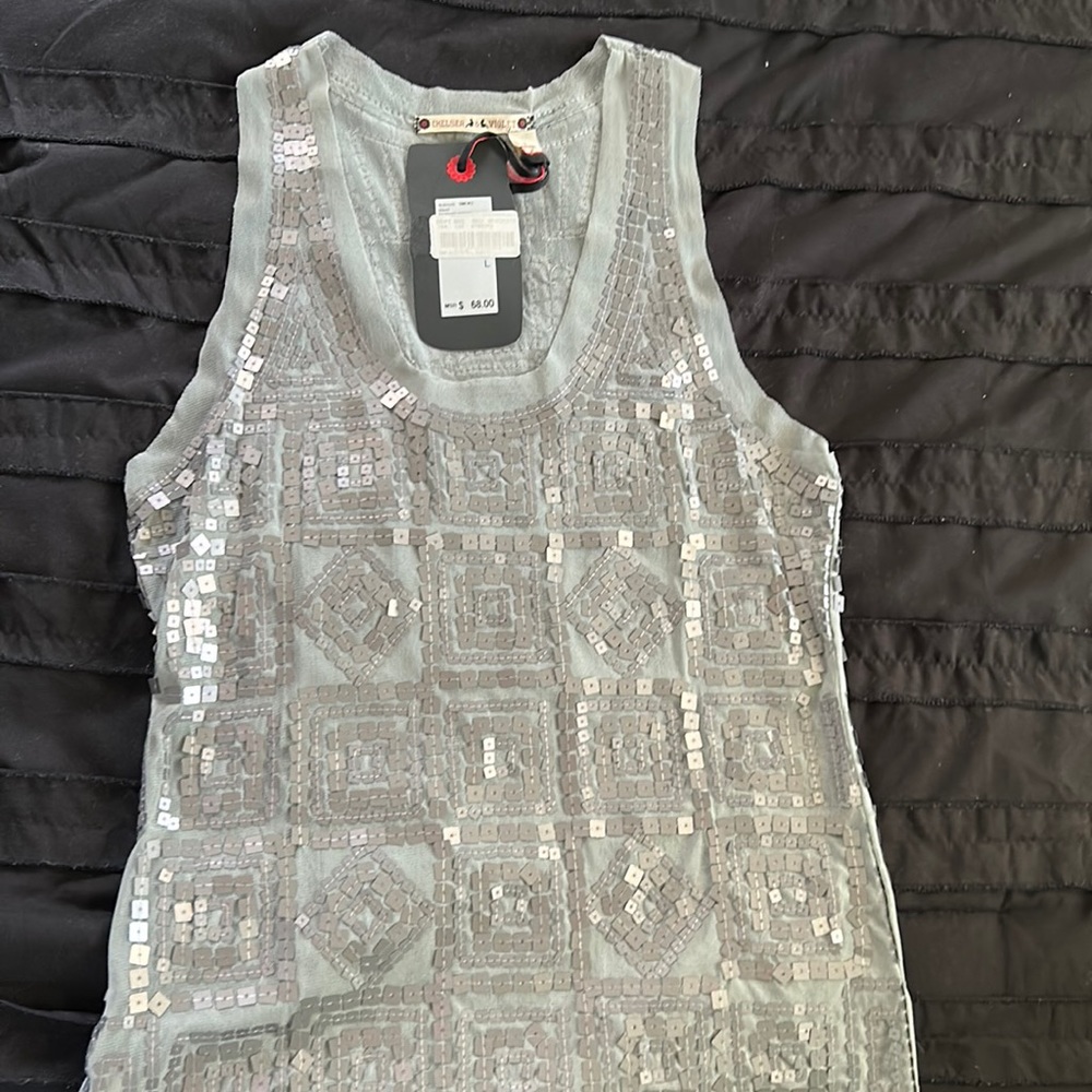 Beautiful smoke sequin tank
